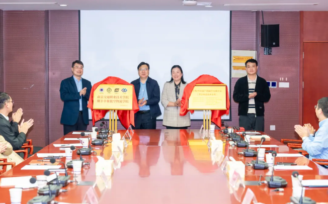 1761789522504971.png 1761789522504971.png